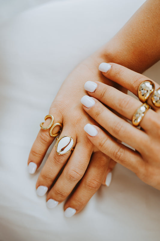 Yellow Silver Ring with Seashell