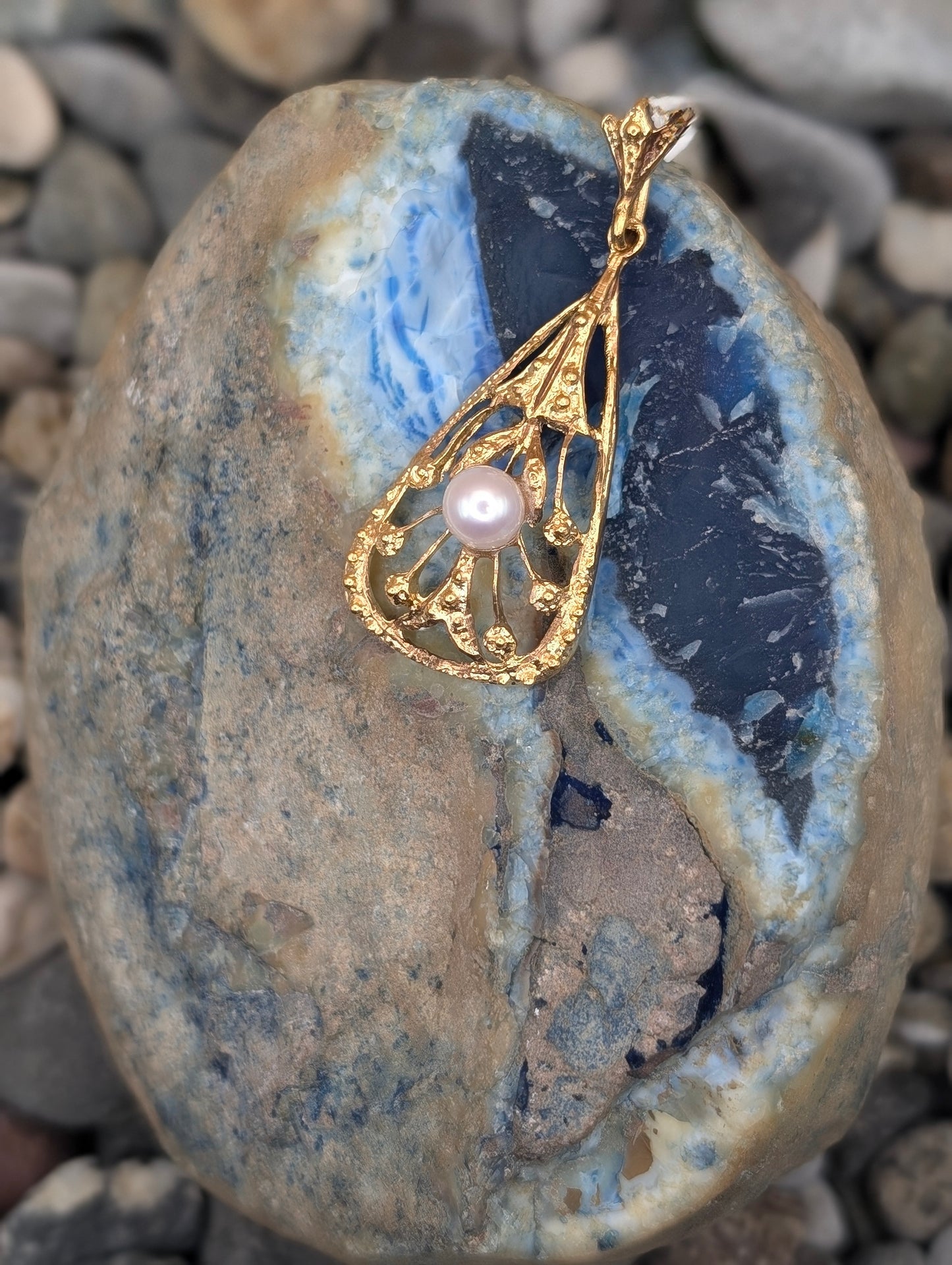 Gold Oval Pendant with Pearls